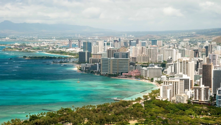 Honolulu's water reclamation plant reduces the amount of effluent pumped into the Pacific Ocean